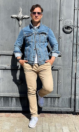 Jeans & Sunglasses 4